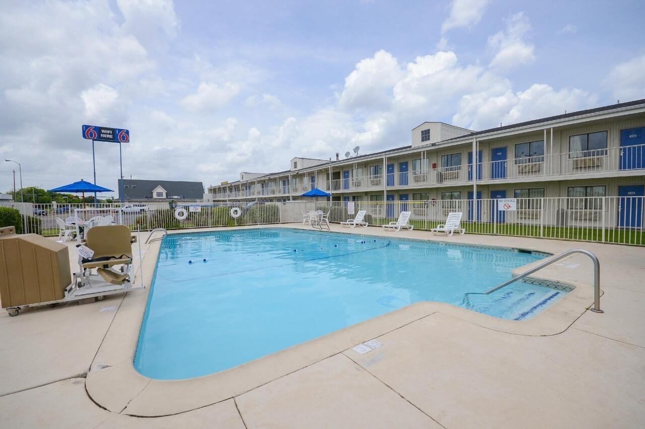 Motel 6-Webster, Tx - Houston - Nasa Lake Buitenkant foto